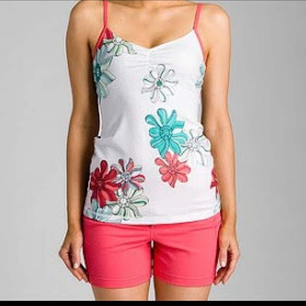 Lululemon V Neck Tank - Picture 10 of 10